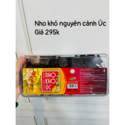 Nho khô nguyên cành Úc